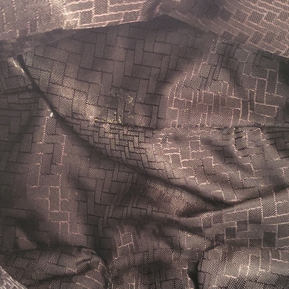 Colehaan  hobo shoulder bag. - Picture 10 of 11